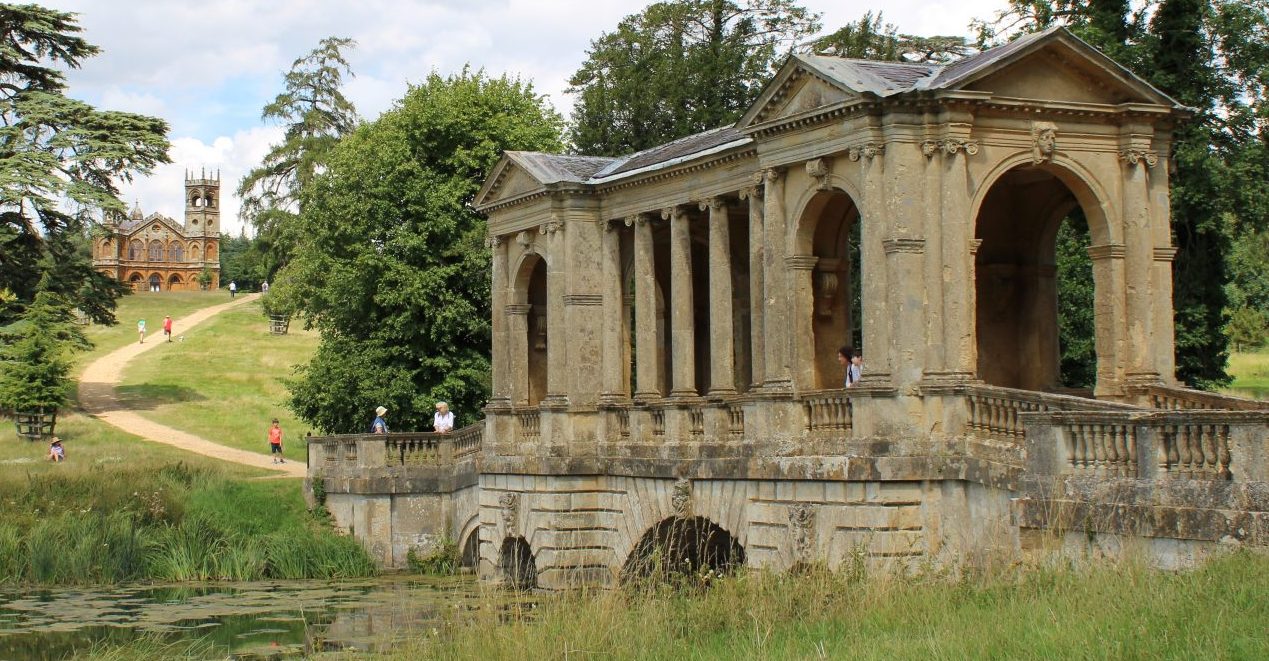 English landscape outlet garden